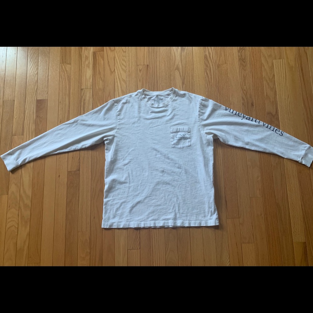 Vineyard Vines Men’s Medium White Long Sleeve Whale Pocket T-Shirt